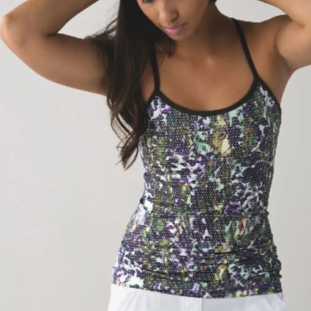 Lululemon Floral Sport White Multi/Pistachio Dancing‎ Warrior Activewear Top 8